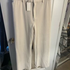 ZSupply cream corduroy full length pants. Never worn, tag on. Non smoking home
